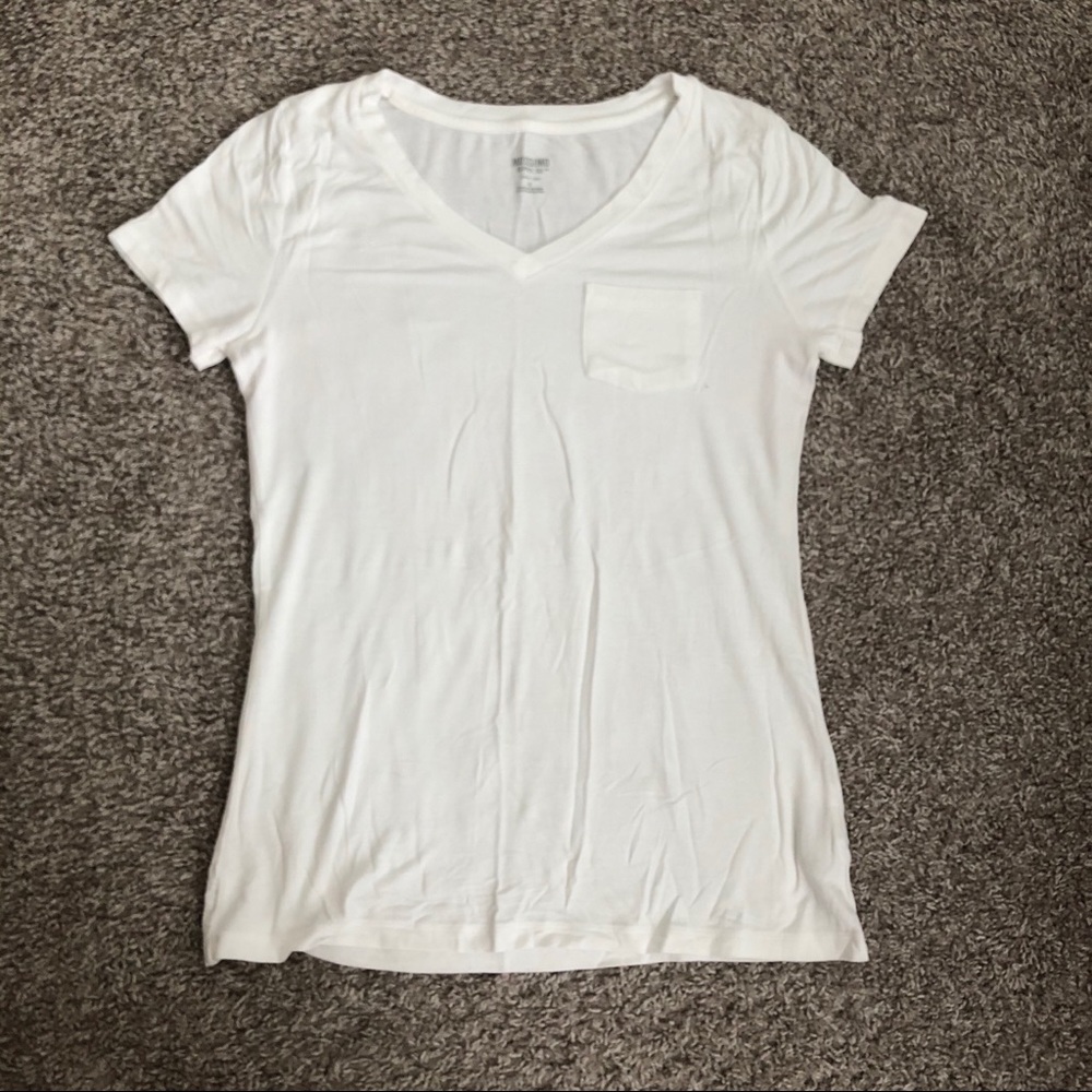 Size S White V-Neck T-shirt | Mossimo